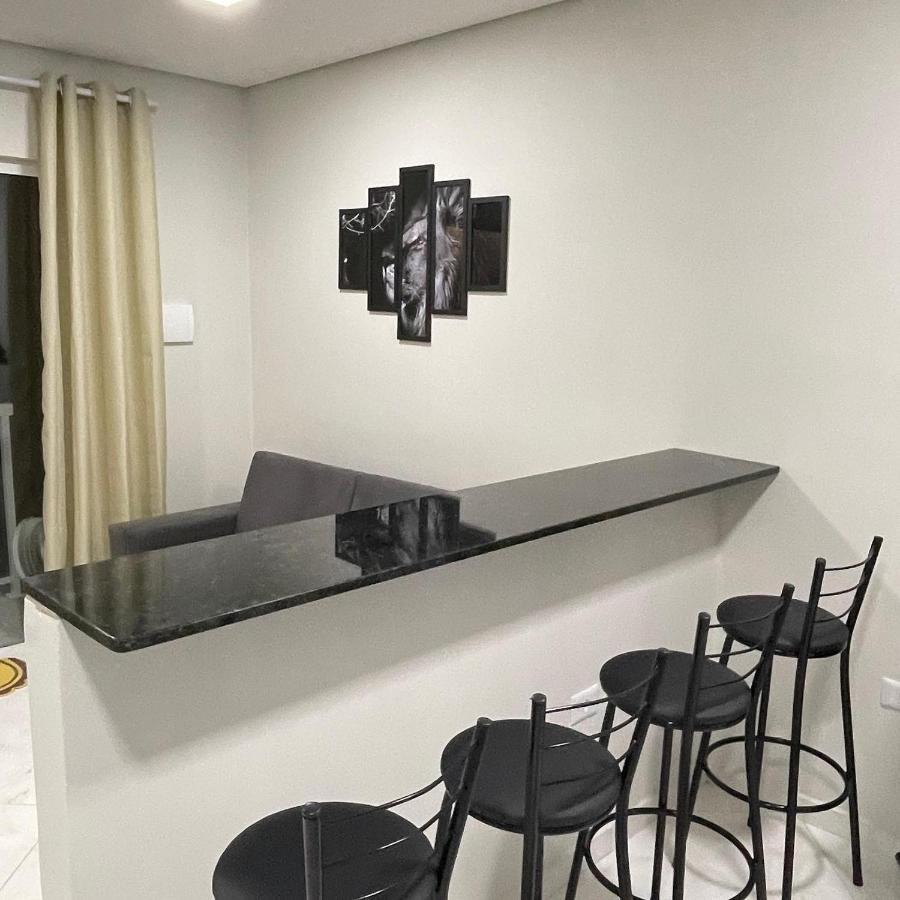 Lindo Apartamento Com 2 Quartos Prox Ao Jardim Botanico E Aeroporto กูรีตีบา ภายนอก รูปภาพ