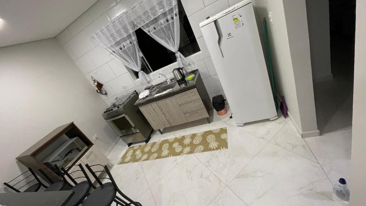 Lindo Apartamento Com 2 Quartos Prox Ao Jardim Botanico E Aeroporto กูรีตีบา ภายนอก รูปภาพ
