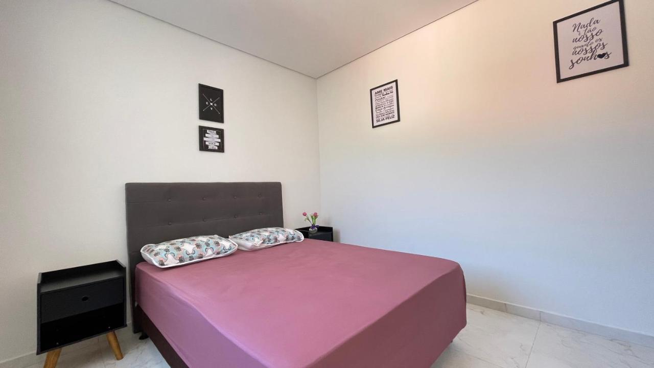 Lindo Apartamento Com 2 Quartos Prox Ao Jardim Botanico E Aeroporto กูรีตีบา ภายนอก รูปภาพ