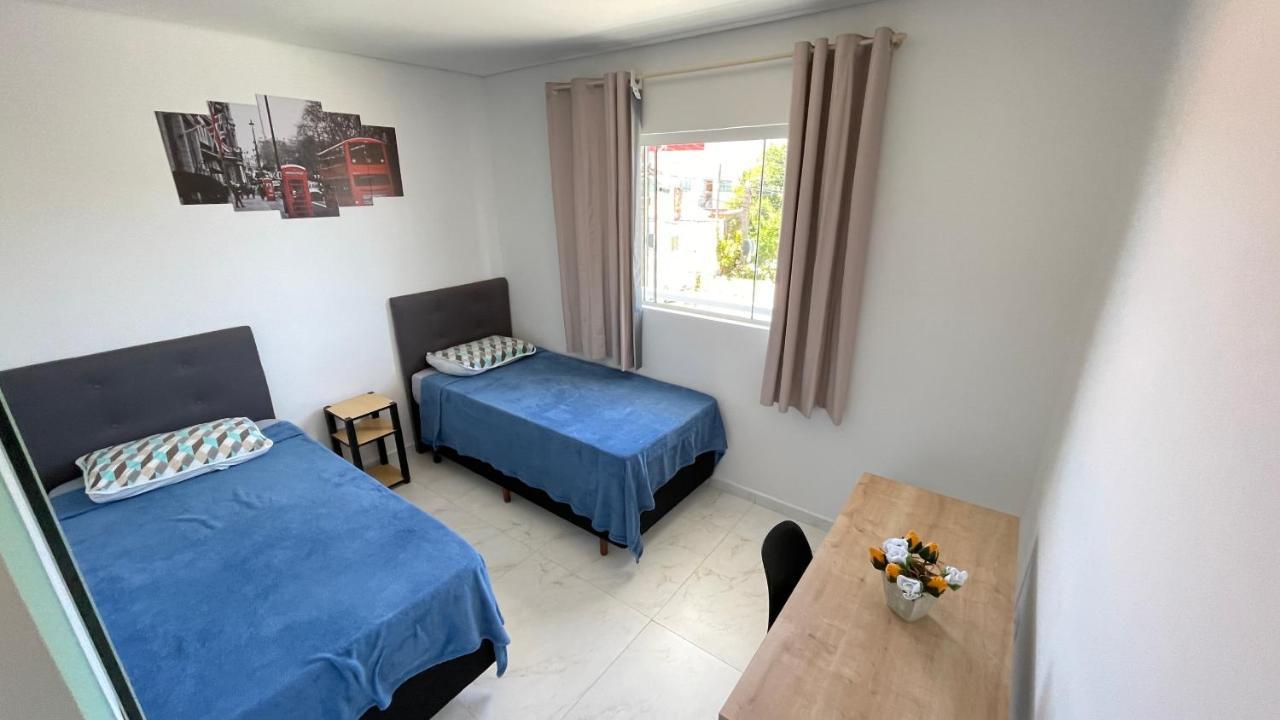 Lindo Apartamento Com 2 Quartos Prox Ao Jardim Botanico E Aeroporto กูรีตีบา ภายนอก รูปภาพ