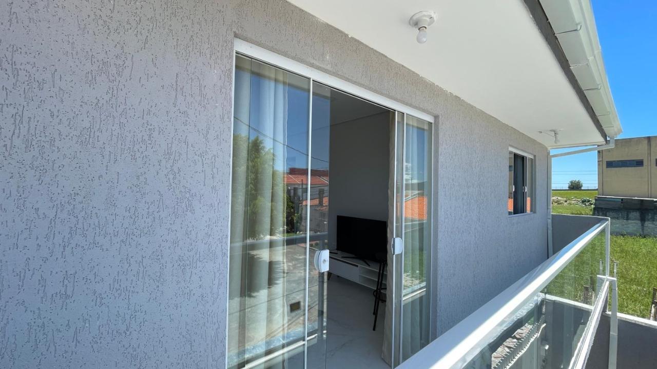 Lindo Apartamento Com 2 Quartos Prox Ao Jardim Botanico E Aeroporto กูรีตีบา ภายนอก รูปภาพ