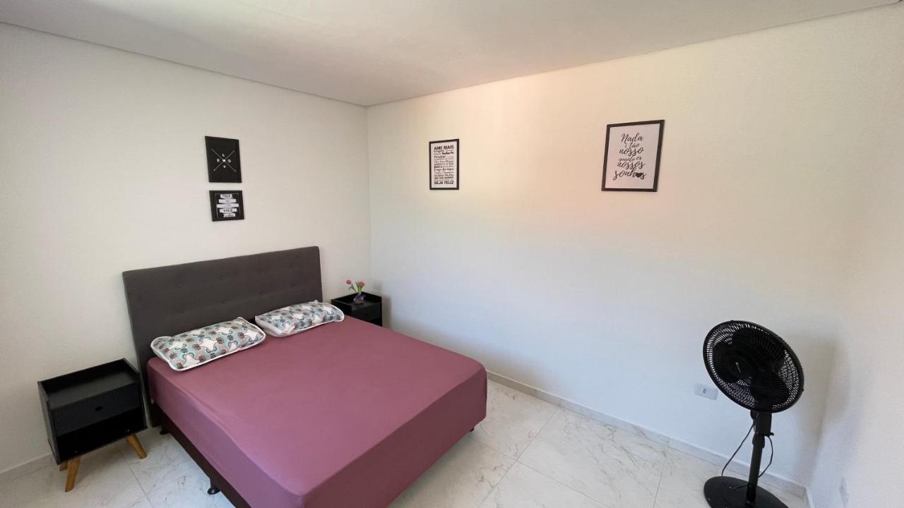 Lindo Apartamento Com 2 Quartos Prox Ao Jardim Botanico E Aeroporto กูรีตีบา ภายนอก รูปภาพ