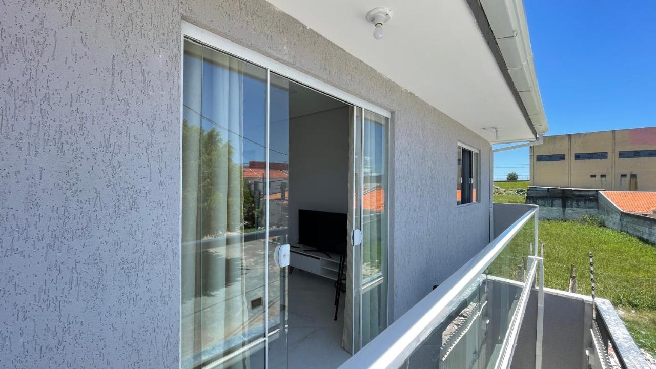 Lindo Apartamento Com 2 Quartos Prox Ao Jardim Botanico E Aeroporto กูรีตีบา ภายนอก รูปภาพ