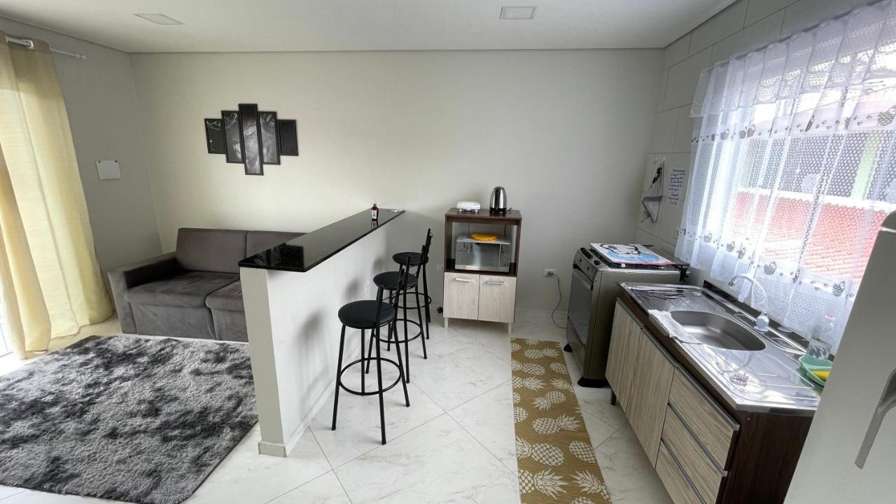 Lindo Apartamento Com 2 Quartos Prox Ao Jardim Botanico E Aeroporto กูรีตีบา ภายนอก รูปภาพ